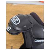 Battle Phantom Youth Large 14-15in Football Shoulder Pads