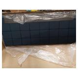 CSC-FSPB-NV-K  UPHOLSTERED SQUARE STITCHED PLATFORM BED WITH WOODEN SLATS KING SIZE - Retail: $350