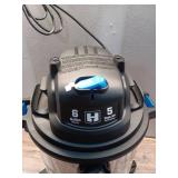 Hart 6 gallon 5 peak HP stainless steel wet/dry vacuum with bonus car cleaning kit
