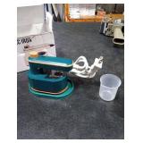 Iron for clothes, clothes steamer handheld for Wrinkle Removal, Small Steam Clothing Irons Foldable portable mini for Travel College Dorm Office Home Garment