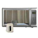 Emerson 0.7 Cu Ft Silver Mirror Finish  Countertop Microwave Oven  MW7601SL