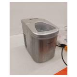 FRIGIDAIRE Compact Ice Maker
