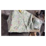 Lady Ann 100% Cotton Floral Oversized Queen Quilt Set - Green Flower Bird Butterfly Pattern Print Quilted 102x118 Bedspread & Coverlet Set, 3 PCS Lightweight Extra Soft Queen Bedding Sets All Season