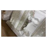 Rectangle Crystal Chandeliers for Dining Room, Luxury Gold Rectangular Raindrop Chandelier, 40 Inch Modern Flush Mount Chandelier Ceiling Light for Kitchen Island Dining Table Living Room, 8-Light