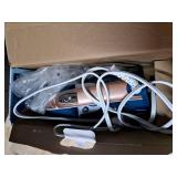 BlackDecker Elite Pro-Series Steam Iron, 6 Settings 1700 Watt, Navy