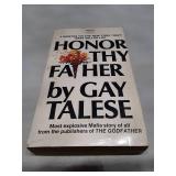 Honor Thy Father by Gay Talese - 1972 First Paperback Edition