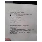 Crystal Woman: The Sisters of the Dreamtime by Lynn V. Andrews - First Edition 1987