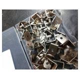 Shelf Support Pegs, 50 Pcs Shelf Pegs with Hole, 5mm (1/5 inch) Cabinet Shelf Bracket Pegs, L-Shaped Nickel Plated Shelf Pins Holders for Bookcase Kitchen Closet Shelf Shelves Furniture Cabinet