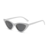 YooThink Cat Eye Sunglasses for Women Vintage Goggles Plastic Frame Sunglasses (White)
