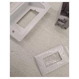 Sanus 3-3/4-in x 8.75-in Plastic White Flat screen TV kit