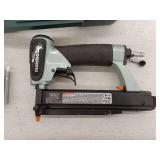Metabo HPT Pin Nailer Kit | Pro Preferred Brand of Pneumatic Nailers | 23 Gauge | Accept 5/8-Inch to 1-3/8-Inch Pin Nails