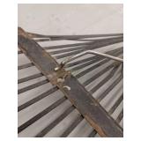 Kobalt Set Of 2 Garden Rakes