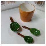Cactus Measuring Spoons Set in Pot Ceramic Cute Small Cacti Measuring Spoons and Cups Green for Baking, Salt, Sugar Housewarming Gifts (Green) MISSING PIECES.