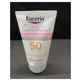 Eucerin Sun Sensitive Mineral Baby Sunscreen Lotion SPF 50 with Zinc Oxide Protection, Hypoallergenic Mineral Sunscreen for Babies, Tear Free and Fragrance Free, 4 Fl Oz Tube