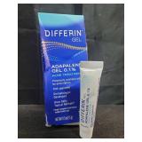 Differin Acne Treatment Gel, 30 Day Supply, Retinoid Treatment for Face with 0.1% Adapalene, Gentle Skin Care for Acne Prone Sensitive Skin, 15g Tube (Packaging May Vary)