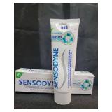 Sensodyne Complete Protection Sensitive Toothpaste For Gingivitis, Sensitive Teeth Treatment, Extra Fresh - 3.4 Ounces