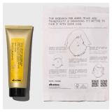 Davines This is a Relaxing Moisturizing Fluid, Heat Protection And Frizz Control For Sleek And Straight Styling, Moisturize With Humidity Control, 4.22 Fl. Oz. - Retail $32