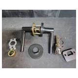 Amazon Basics Contemporary Madison Door Lever - Passage - Matte Black, 1-Pack