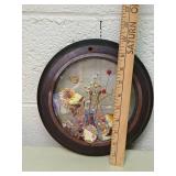 Round Wooden Frame with Pressed Wildflower Display