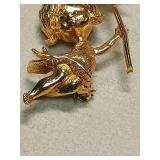 Gold Tone Angel with Crystal Star Wand Brooch