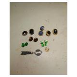 Mixed Costume Jewelry Lot - Earrings Collection