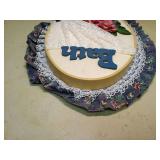 Decorative Bath Wall Sign with Floral Pattern