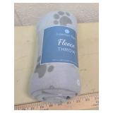 Comfort Bay Grey Fleece Throw Blanket