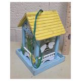 Decorative Garden Scene Bird Feeder