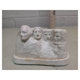 Mount Rushmore decor