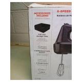 Black+Decker 6-Speed Hand Mixer with Turbo Boost