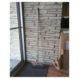 long handled floor scraper