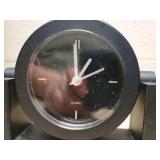 Modern Black Rotating Quartz Desk Clock