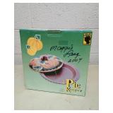 2-Piece Pie Keeper Storage Container