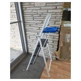 Nice folding step ladder