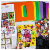 Winlyn 24 Sets Halloween Craft Kits DIY Halloween Picture Frame Decorations Art Sets Ghost Monster Jack-O