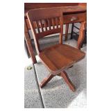 Vintage desk with key 50x38x24 and chair