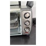 Hamilton Beach Easy Reach toaster oven 9.5x18x12