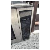 Sharp Interactive convection/microwave oven 14x24x17.5