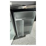 Galant compact mini refrigerator 32.5x20x22.5