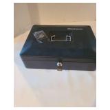 Sentry Safe cash box with 2 keys, 3x12x9