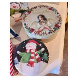 Merry Christmas sign, tins, snow, red snd green shred