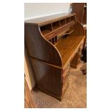 2 pc roll top desk 48x49x22 with chair very nice located in basement