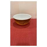 Vintage Pyrex bowl