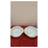 Vintage Fire King and Pyrex bowls