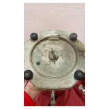 Vintage Universal electric percolator with service pieces