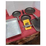 Cake pan, griddle, skillets, chicken cookbook.