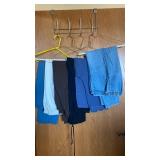Womens petite pants size 6-8