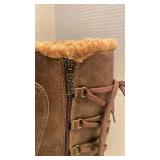 Womens boots, black 7 and brown 8