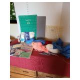 Yarn, knitting needles, craftbooks, Omnigrid mats