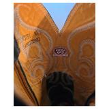 Mens grey cowboy boots, 8.5D